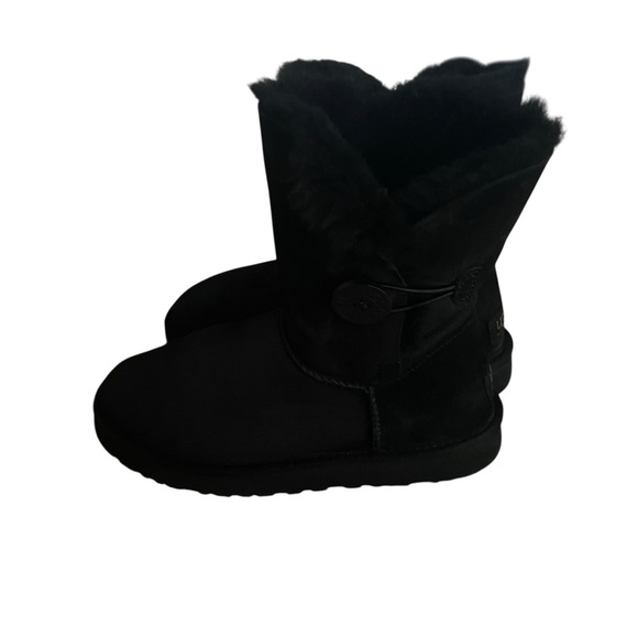 UGG  Bailey Button Black Winter  Boots Cozy Style Size 7 - Picture 3 of 9